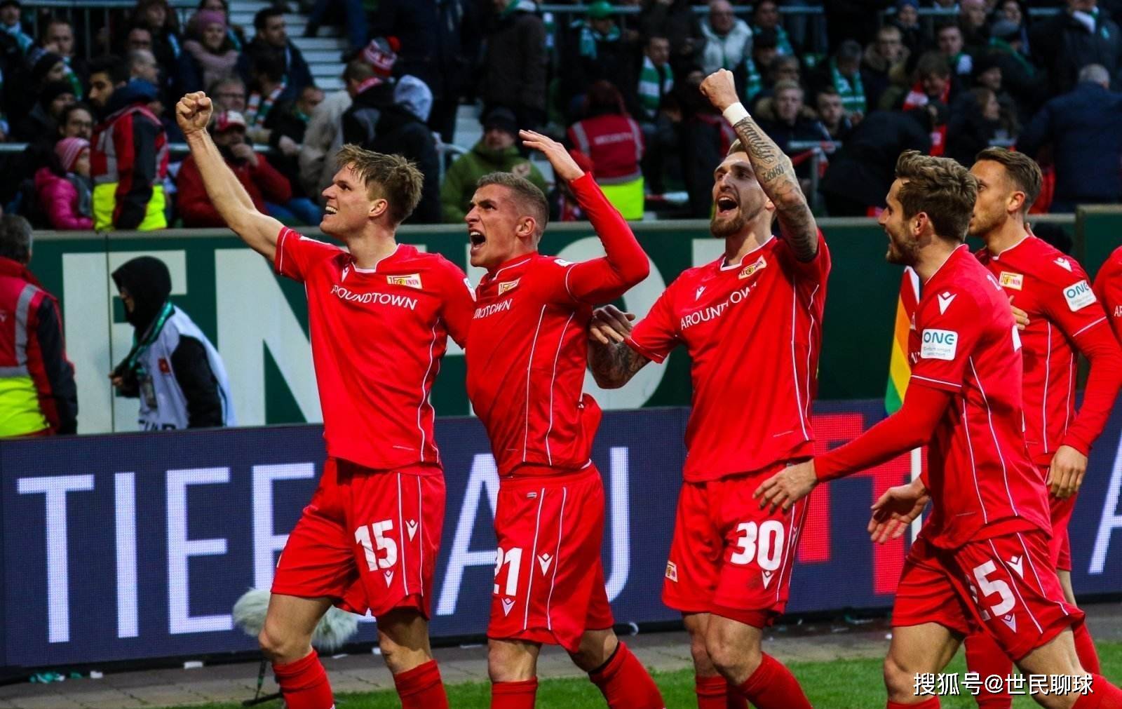 英雄登场之夜表演赛：Uzi、Perkz同队迎战Ghost+Baolan